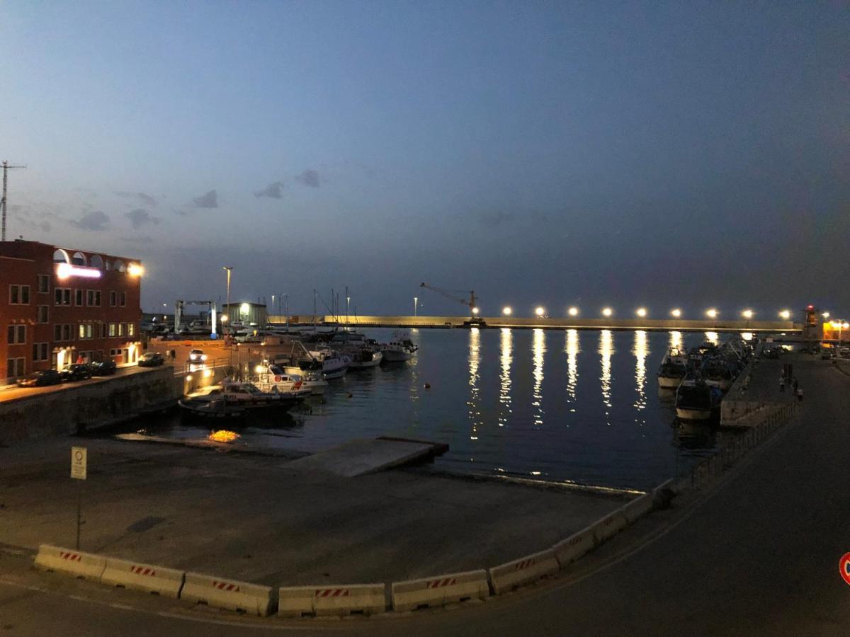 Apartament Domus Regina Carmela Monopoli Zewnętrze zdjęcie
