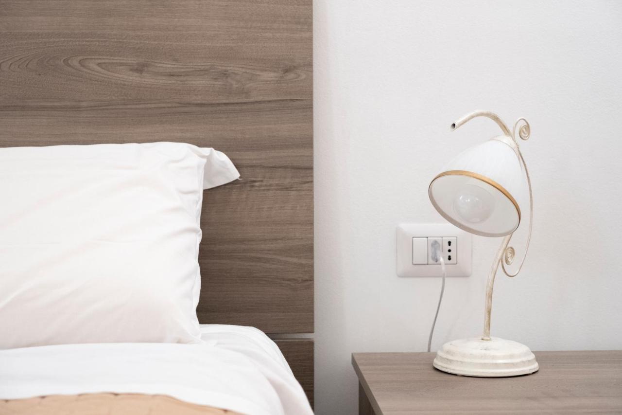 Apartament Domus Regina Carmela Monopoli Zewnętrze zdjęcie